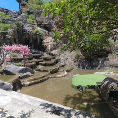 Entrance to Cingjing Taoyuan in Nan'an, Fujian