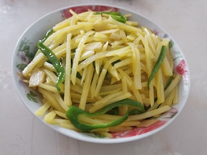 Shredded Potatoes with Green Peppers by Chen Jing