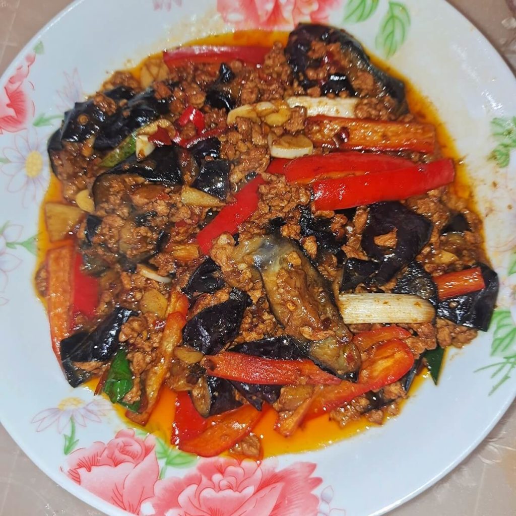 肉末茄子,陈静