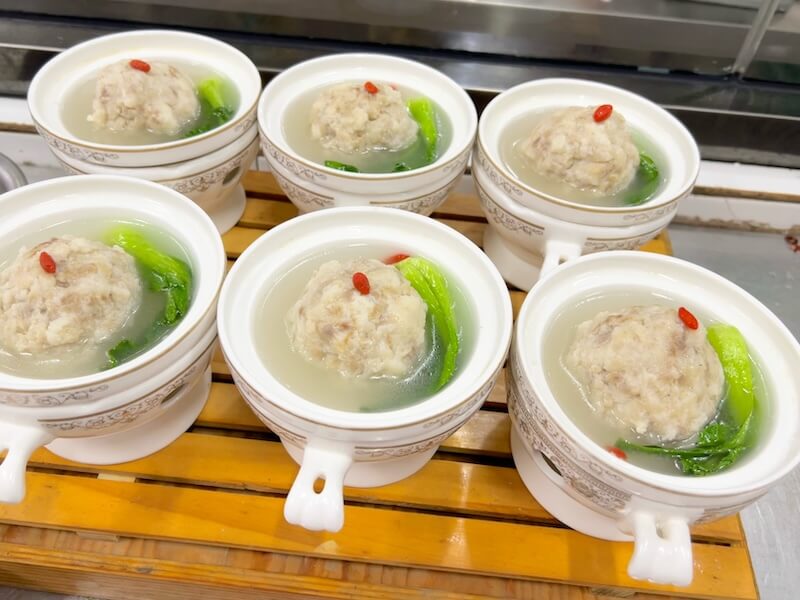 中式宴会培训：清炖狮子头