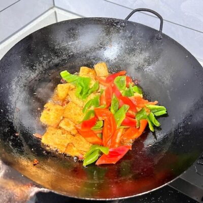 Stir-fried tofu
