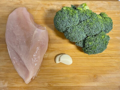 Ingredients for Chinese Chicken with Broccoli