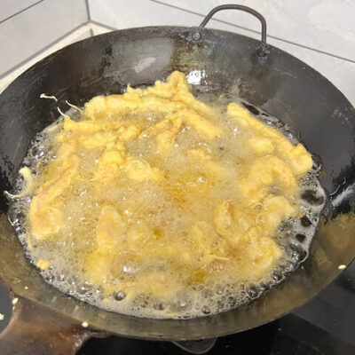 deep fry the chicken in 180 C (356 F) oil