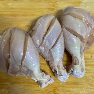 make cuts in the meat to let the marinade soak the meat