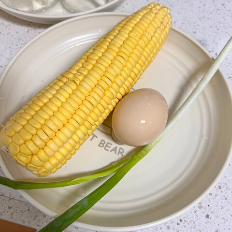 ingredients for stir-fried cumin corn